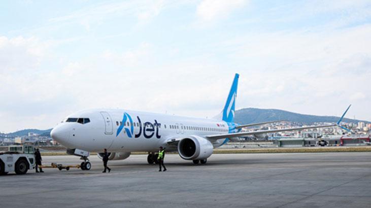 ajetin boeing 737 8 max tipi fabrika cikisli 5 ucagi istanbula geldi pauBqARJ.jpg
