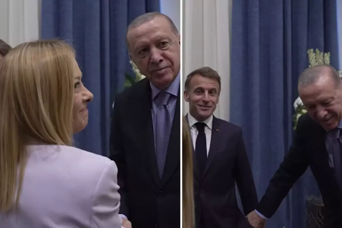 erdogan ile meloni arasinda zirveye damga vuran diyalog sigarayi biraktirmam lazim XOvA3AqB.jpg